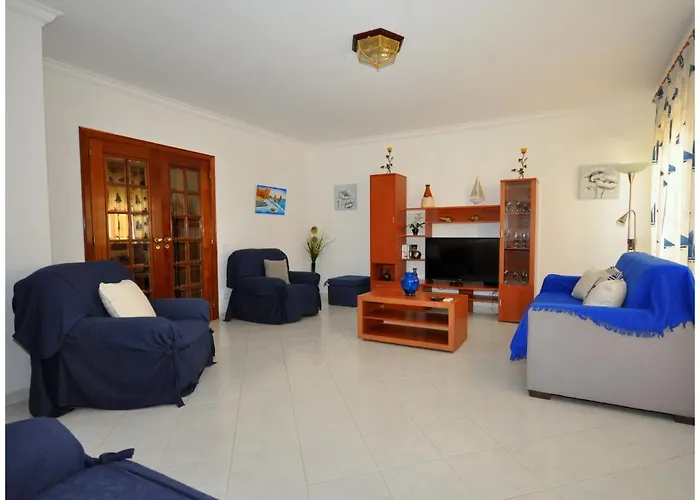 Capitolina * קווארטיירה