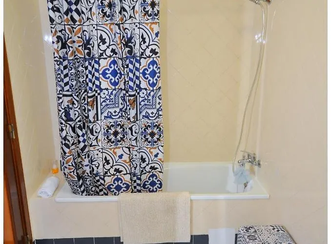 Capitolina * كوارتيرا